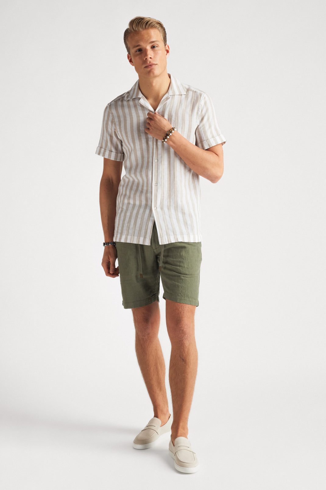 Linen Shorts Olive