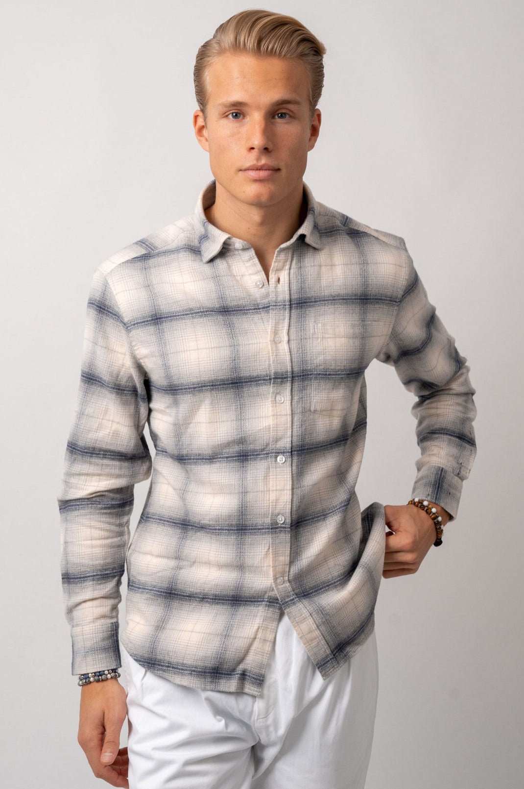 Heavy Flannel Check Overshirt Light Grey